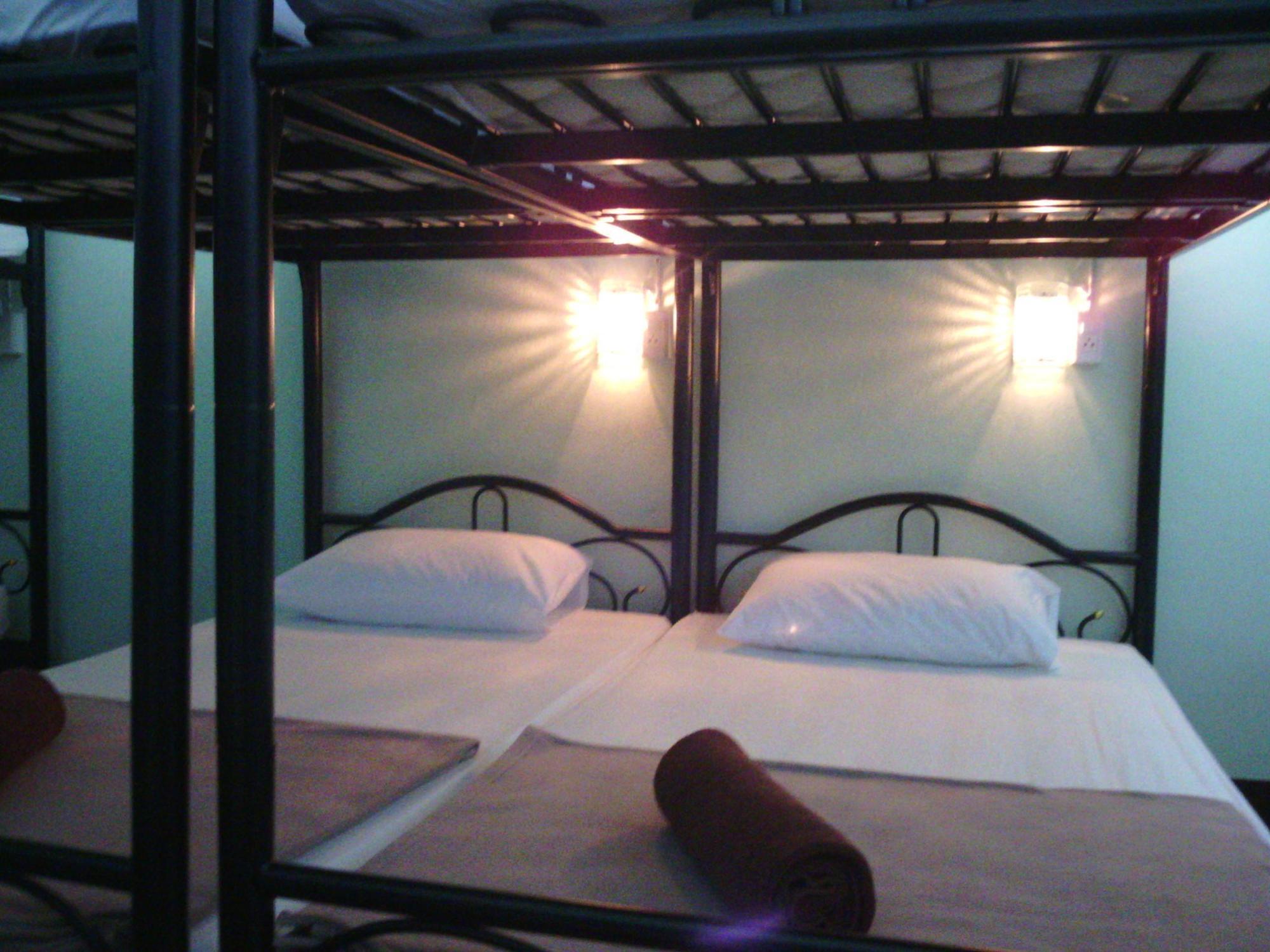 Baan Mook Anda Hostel Ko Lanta Εξωτερικό φωτογραφία