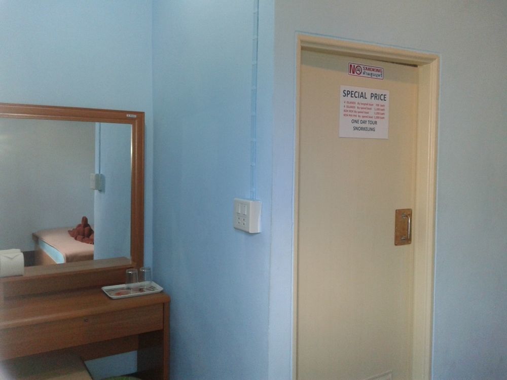 Baan Mook Anda Hostel Ko Lanta Εξωτερικό φωτογραφία